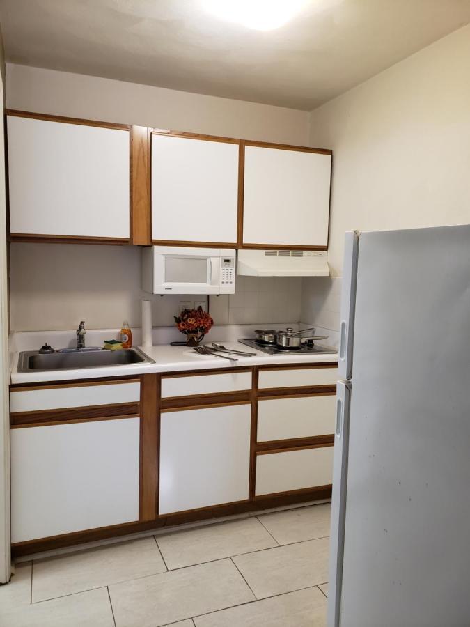 Affordable Suites Burlington Buitenkant foto